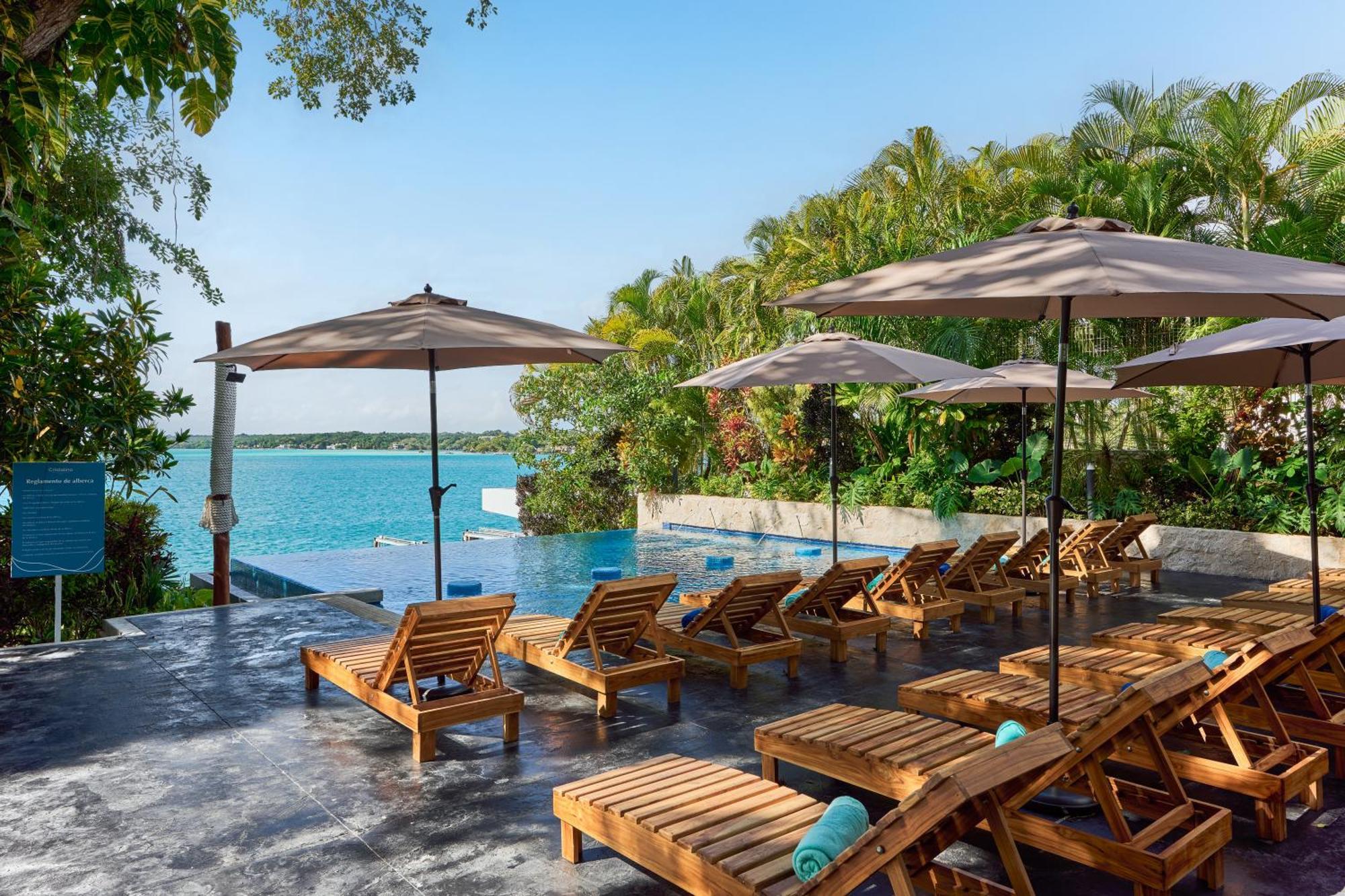 Cristalino Lagoon Front Hotel, Restaurant & Spa 巴卡拉尔 外观 照片