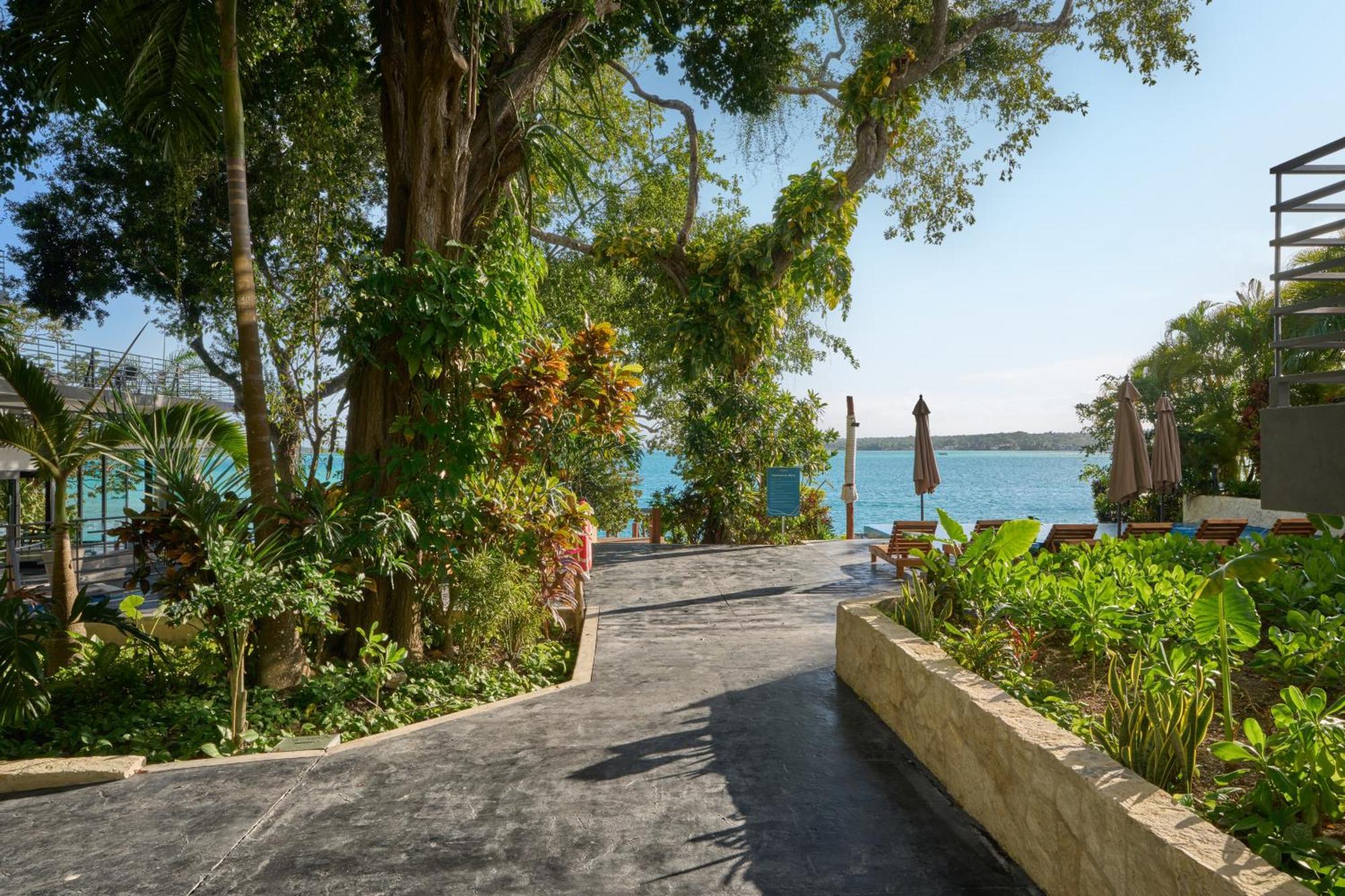 Cristalino Lagoon Front Hotel, Restaurant & Spa 巴卡拉尔 外观 照片